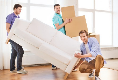 Packing and transport support for Walthamstow customers