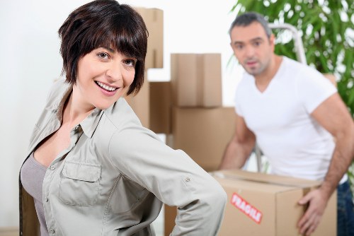 Commercial moving truck assistance for Walthamstow businesses